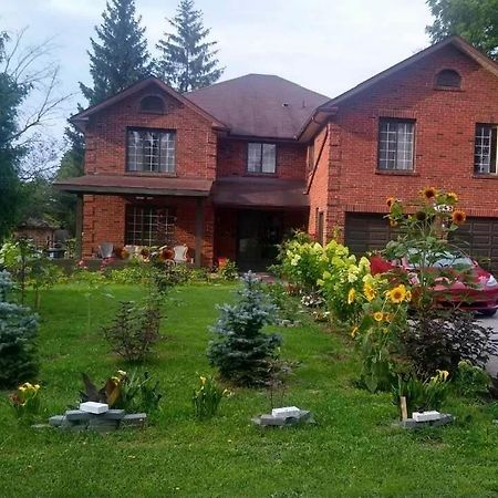 Luxury Suites At Military Trail Торонто Экстерьер фото